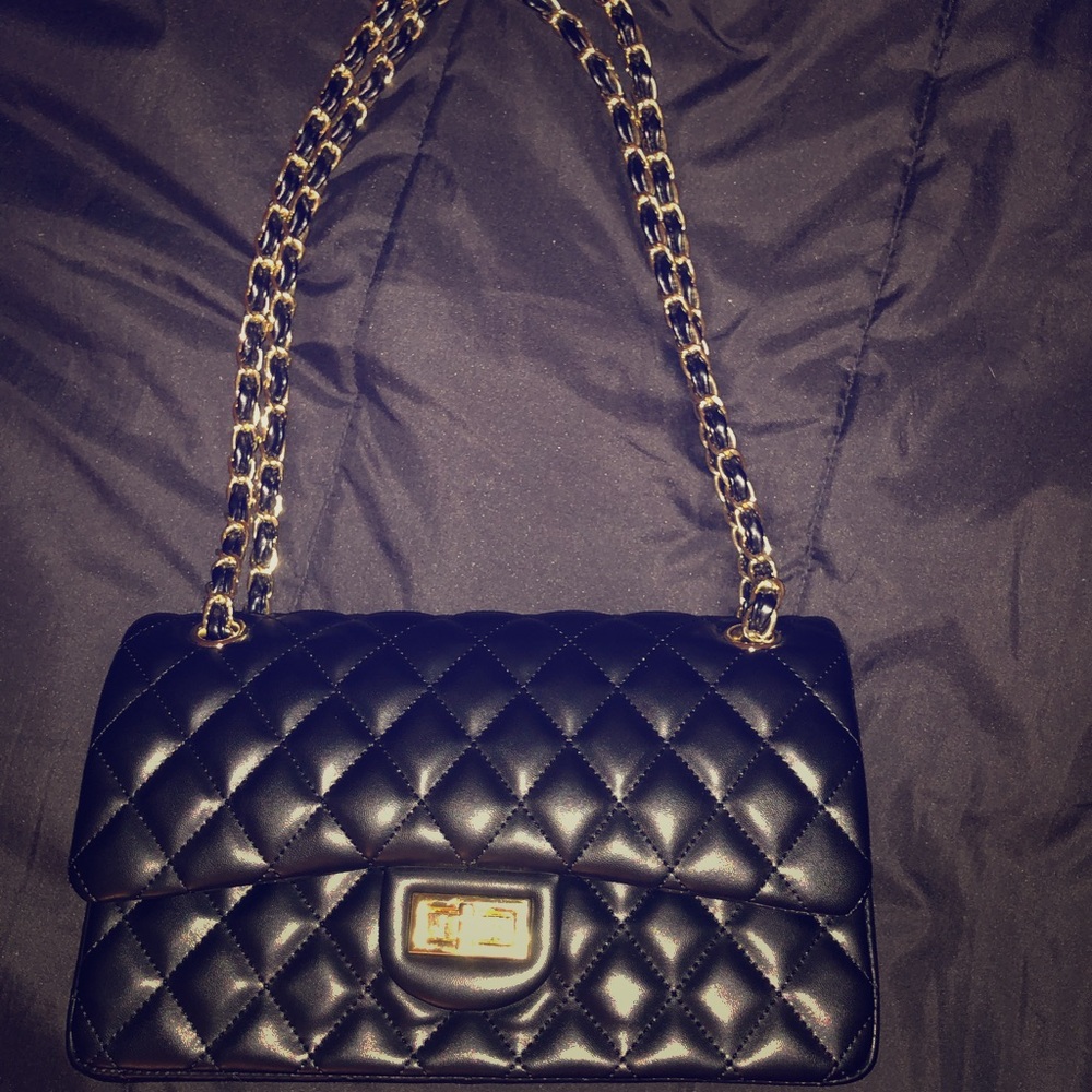 Crossbody bag